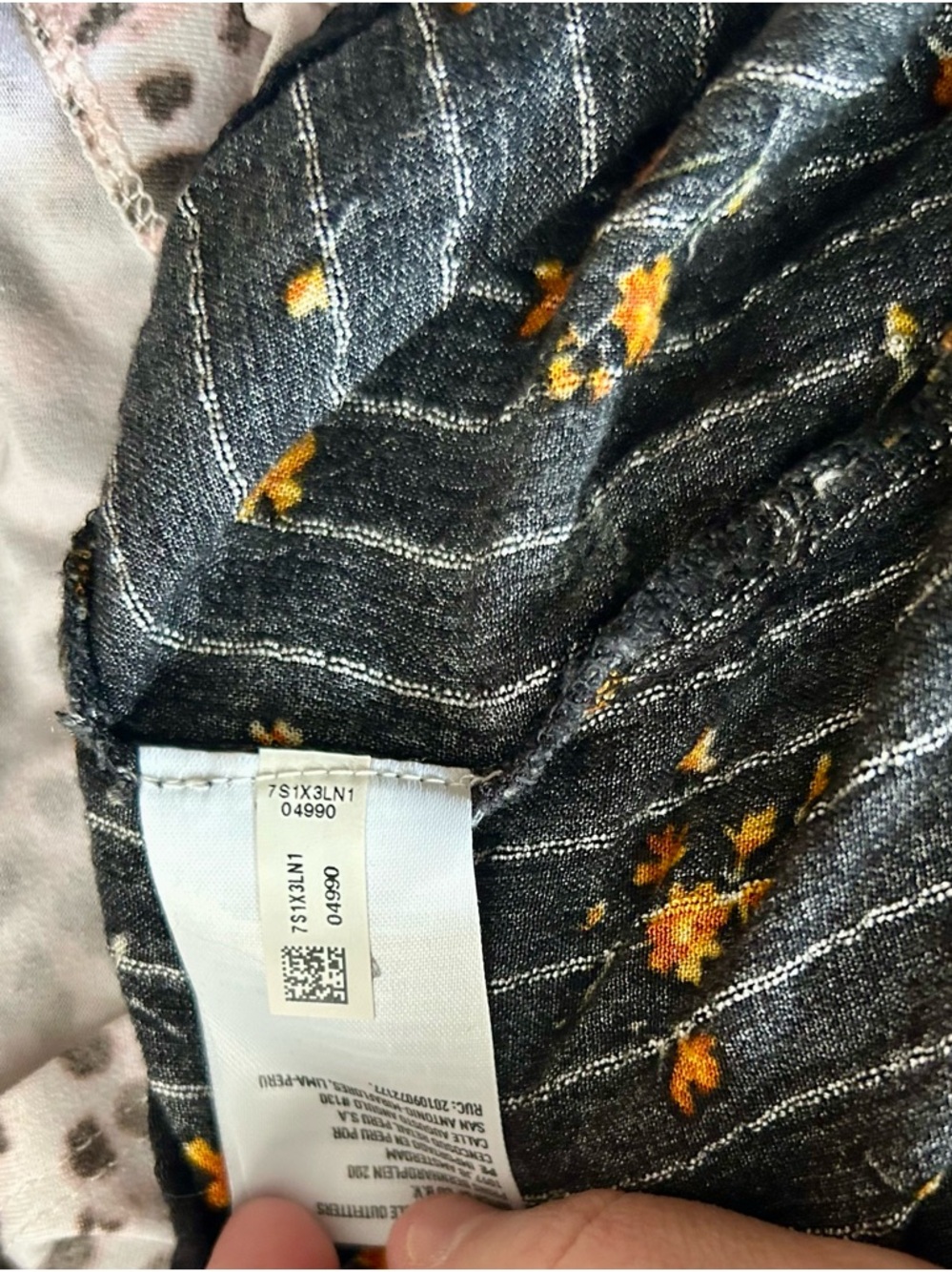 American Eagle Black Floral Button Front Mini Dress XS Short Sleeve V-Necklaces - Picture 6 of 6